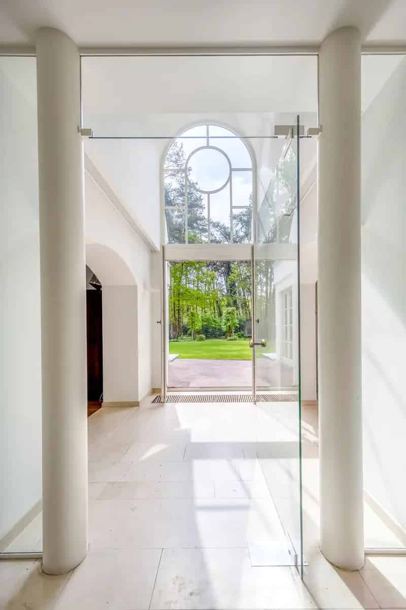 Stijlvolle villa met prachtige tuin op royaal perceel