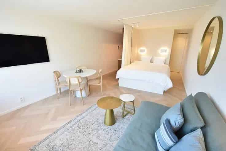 Studio Te Koop