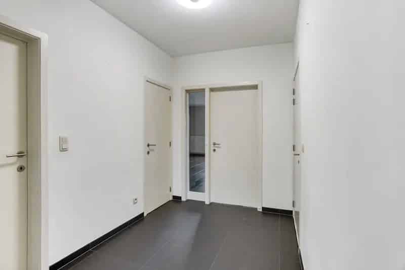 Verzorgd Appartement Van Bruto Bew. Opp. 110M² Met 2 Slpk.