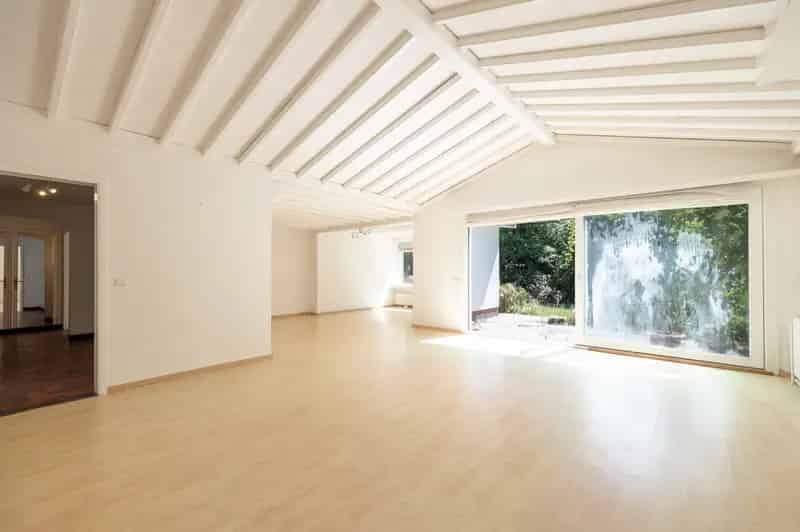 Schotenhof Sixties Villa Te Renoveren