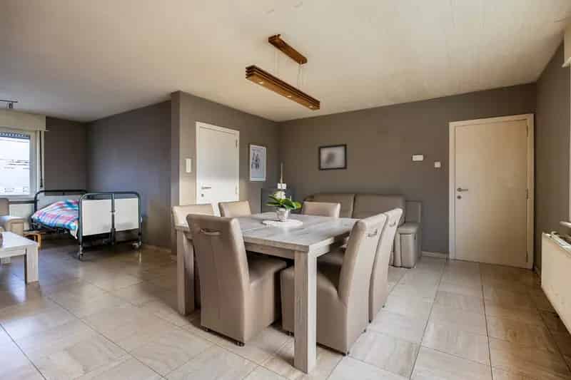 Ruime gezinswoning op zongericht perceel van 859 m² met zicht op groen !