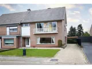 Huis te koop Hasselt 5 slaapkamers grote tuin