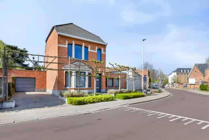 Huis Te Koop Tildonk: Ruime Karaktervolle Woning 3 slaapkamers