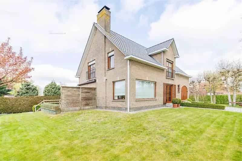 Villa te koop Sint-Kruis