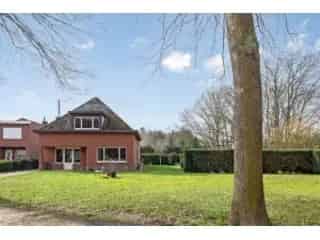 Huis te koop Nijlen - Renovatieproject met groot perceel