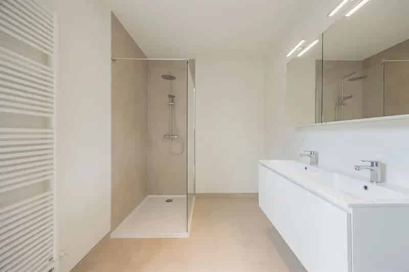 Moderne half-open nieuwbouwwoning met zicht op de Kempische Vaart