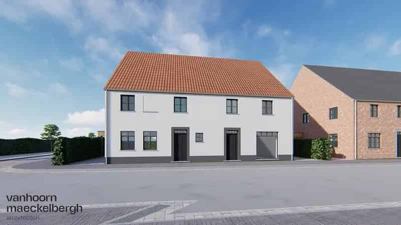 Vlakbij het centrum van Zevekote (Gistel) kan je deze nieuw te bouwen gezinswoning vinden. 
De woning maakt deel uit van een kleinschalig project met vier woningen in een landelijke stijl en ligt op de verbindingsweg tussen Zevekote en Gistel. 
Deze halfo