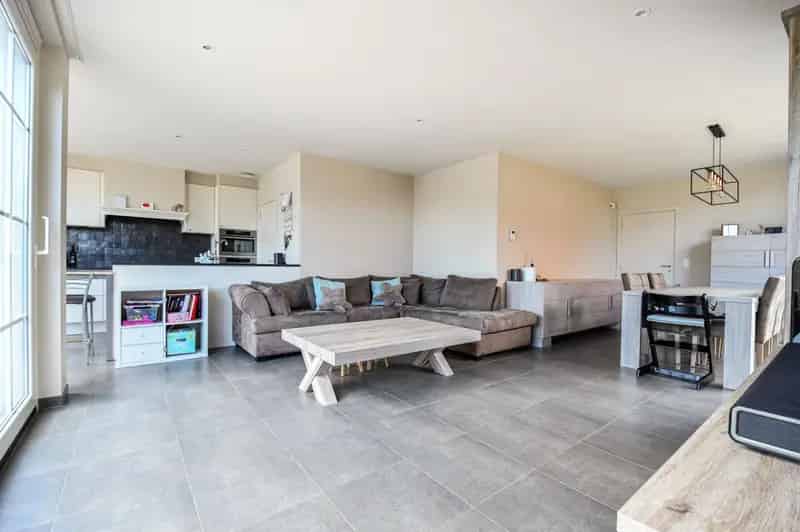 Recent hedendaags ingerichte woning (bj 2017) in een groene omgeving tussen Oedelem en Brugge