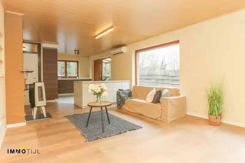 Open bebouwing met 5 tot 6 kamers te Grembergen!