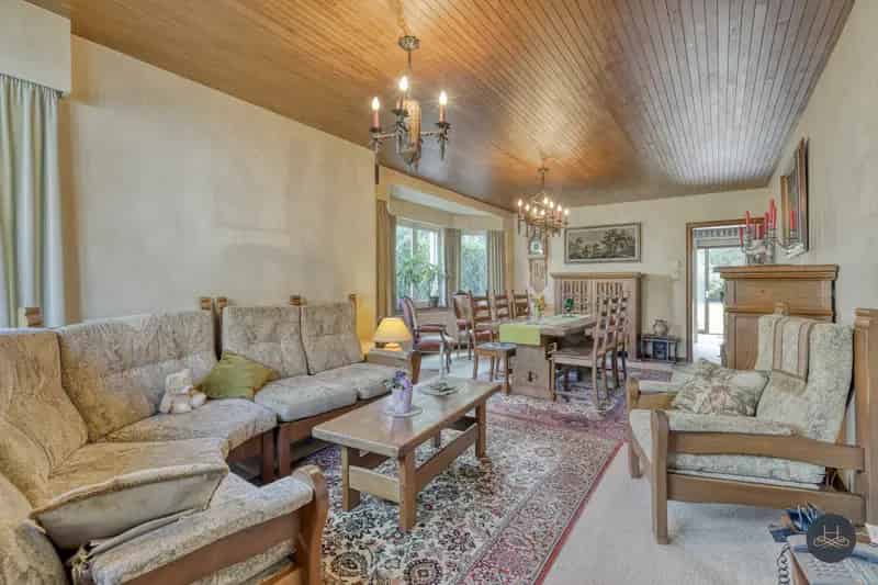 Huis te huur Boortmeerbeek: te renoveren woning met tuin en bos