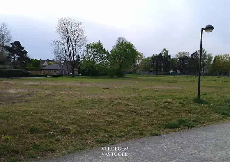 Bouwgrond Eeklo Heldenpark Meergezinswoningen