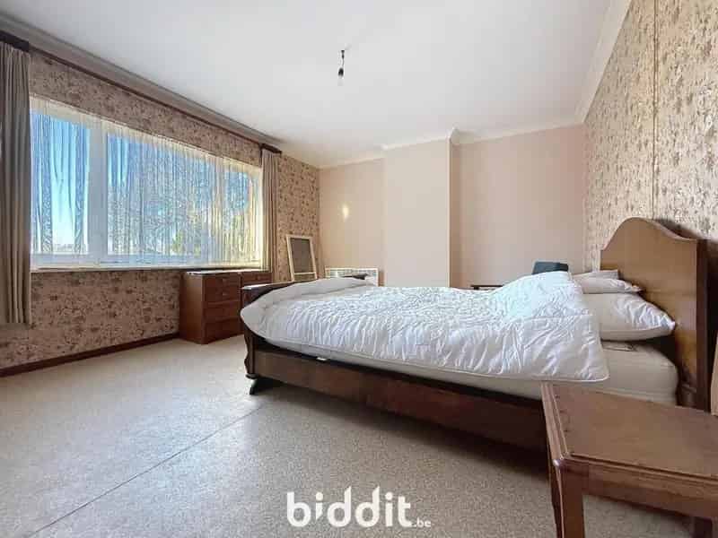 LANDELIJK GELEGEN WONING MET TUIN