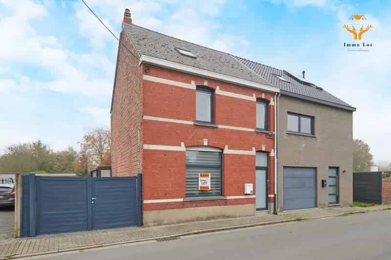 Gezellig wonen op ruim perceel in het hart van Berlare