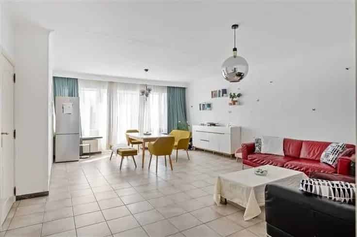 Appartement Te Koop 2 slaapkamers Terras Dressing