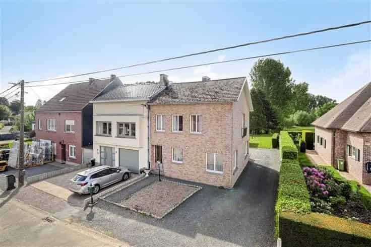 Te renoveren 3 slaapkamer woning te Meerbeke
