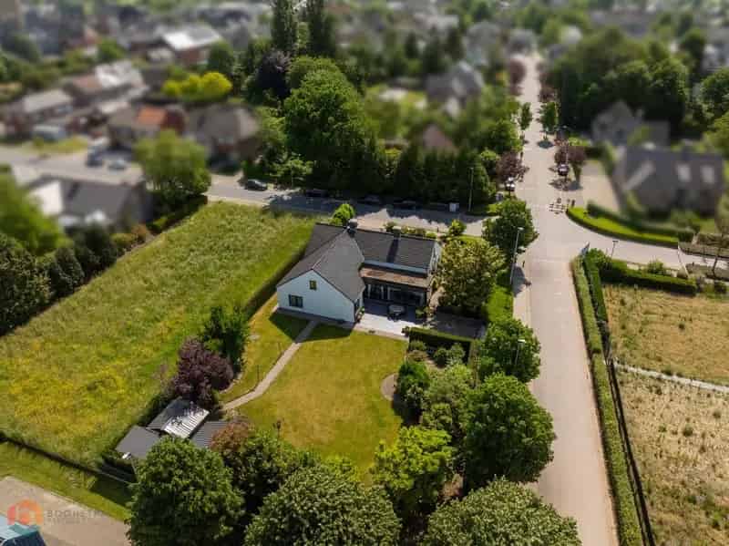 Instapklare villa nabij centrum Onze-Lieve-Vrouw-Waver