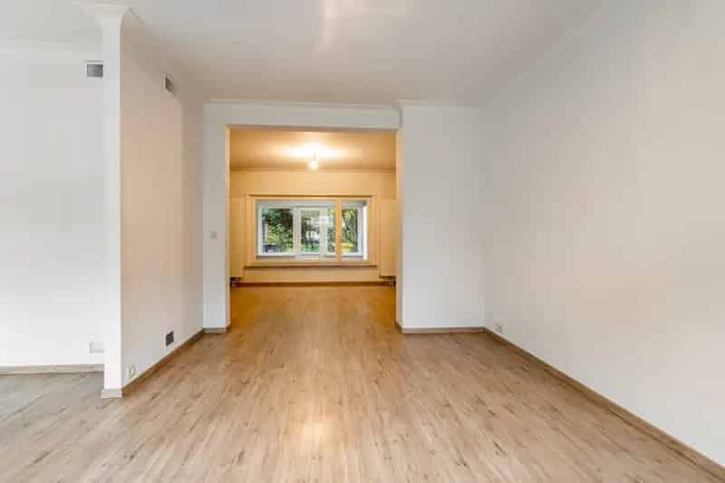 Instapklare gezinswoning met 4 slpks en 2 badkamers in het centrum van Mol !