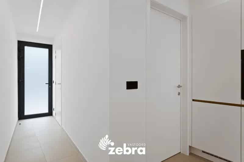 Gerenoveerde & energiezuinige woning met 3 slaapkamers te Ledegem!