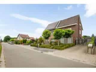 Huis te koop Sint Niklaas - Renovatieproject met 3 slaapkamers