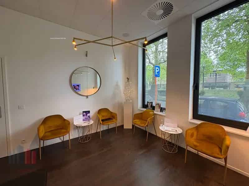Kantoor te huur Gent Coupure - 300m² - Medische Praktijk