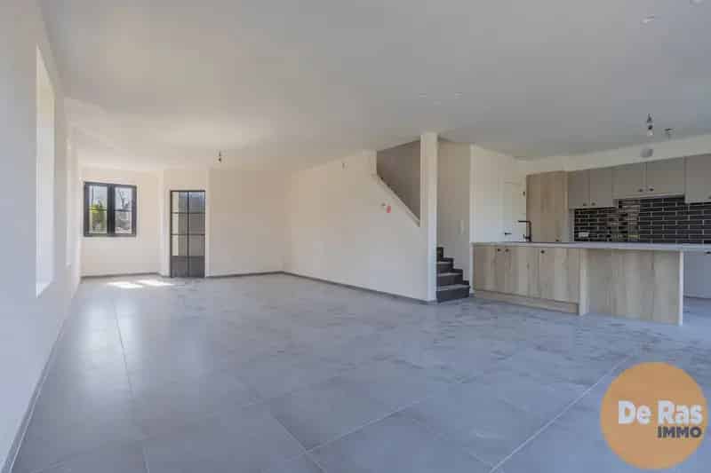 KERKSKEN - Ruime nieuwbouwwoning met 4slpk, garage en tuin!