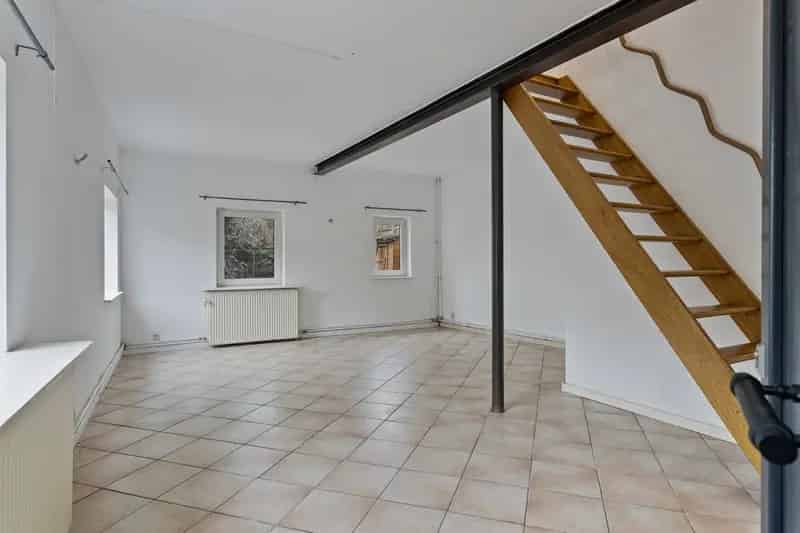 immo DAVID stelt voor: op te frissen 3 gevel woning