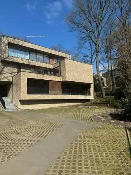 Garage te huur Genk