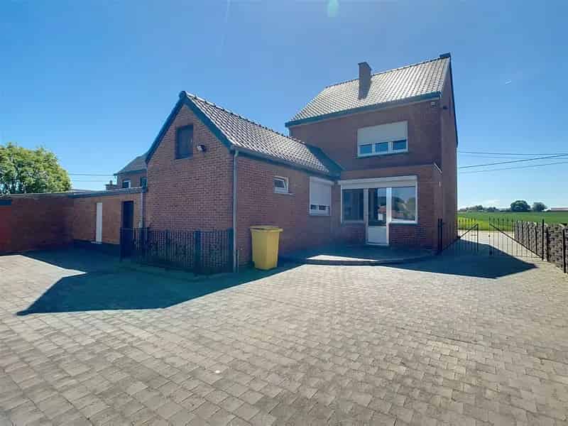Mooie ruime woning, 3 slpks, garage, tuin, 11a 59ca