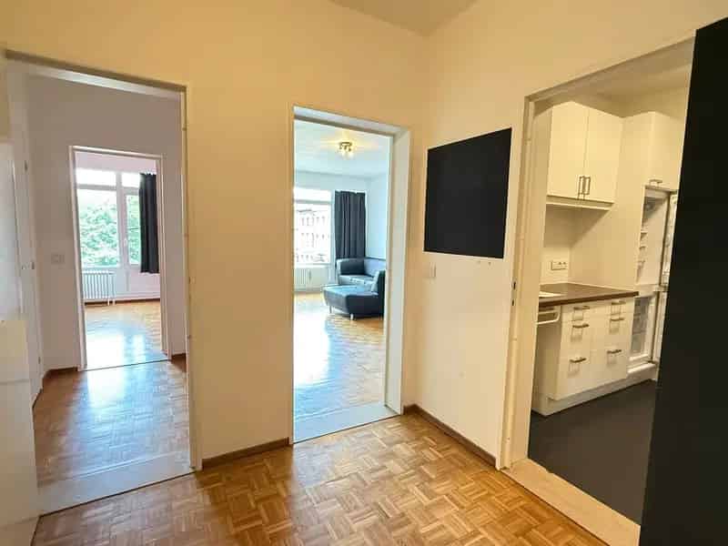 Ruim 3 slaapkamer app. met buitenruimte in het hartje van Gent!