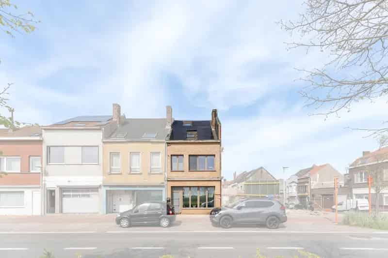 KANGOEROEWONING/ Opbrengsteigendom met 2 woongelegenheden te Bredene met mooi zicht op het water !