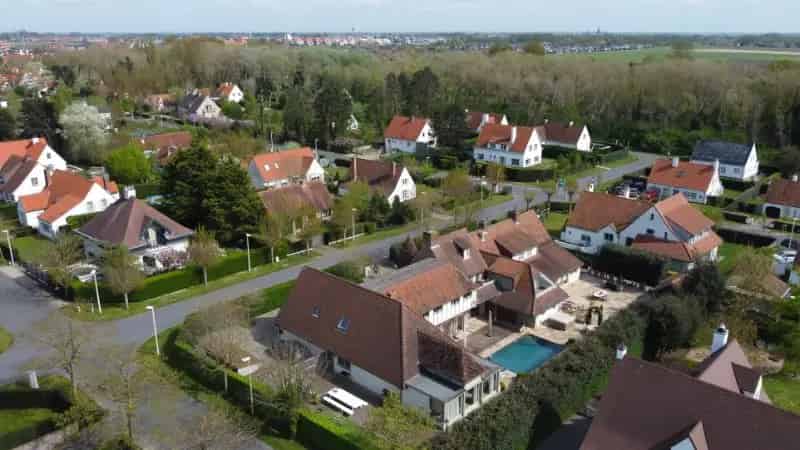 Exclusieve eigendom Luxevilla met B&B in het hart van de Simli-wijk te Nieuwpoort-Bad!
