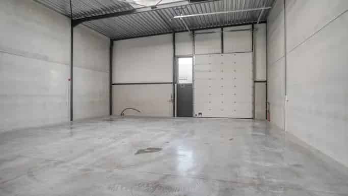 Magazijn te koop in Heirweg 222, Sint-Baafs-Vijve - Dewaele