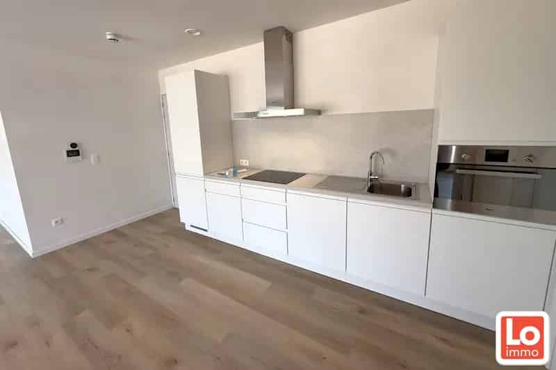 Appartement te koop in Zeveneken