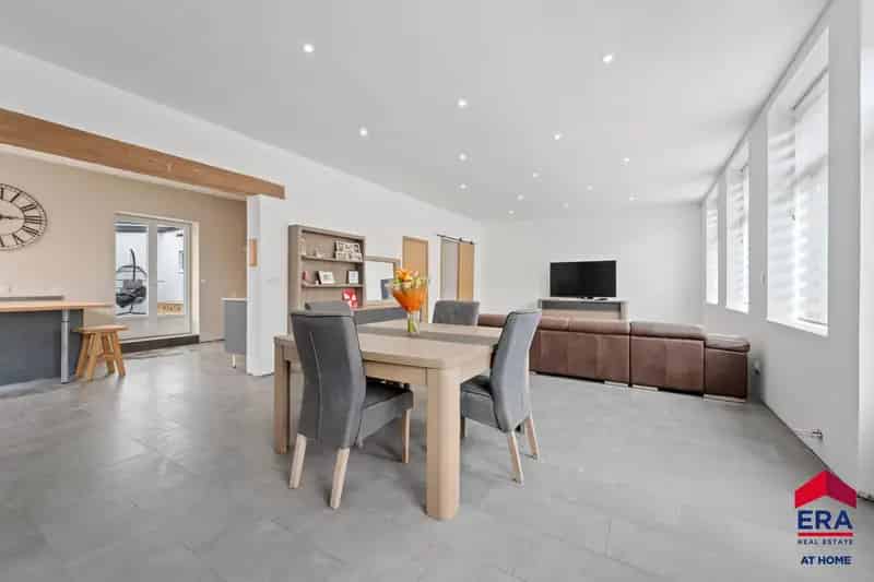 Halfopen Woning Nieuwkerke 4 slaapkamers Dubbele Garage Atelier