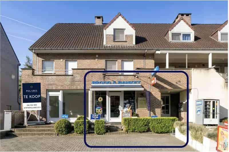 Handelsruimte met tal van mogelijkheden!