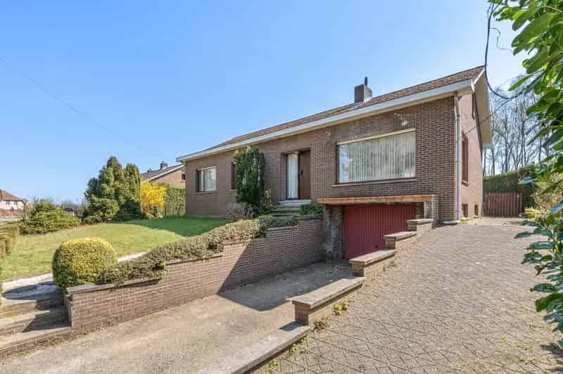Gelijkvloerse woning op perceel van ruim 12a