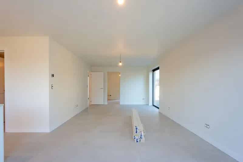 Nieuwbouwwoning met 5 slaapkamers, terras, tuin en garage!