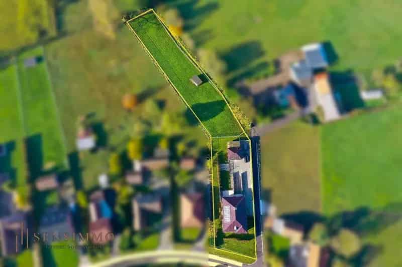 Idyllische Villa op 35a perceel met paardenstal in Landelijke Regio Mombeek - Hasselt
