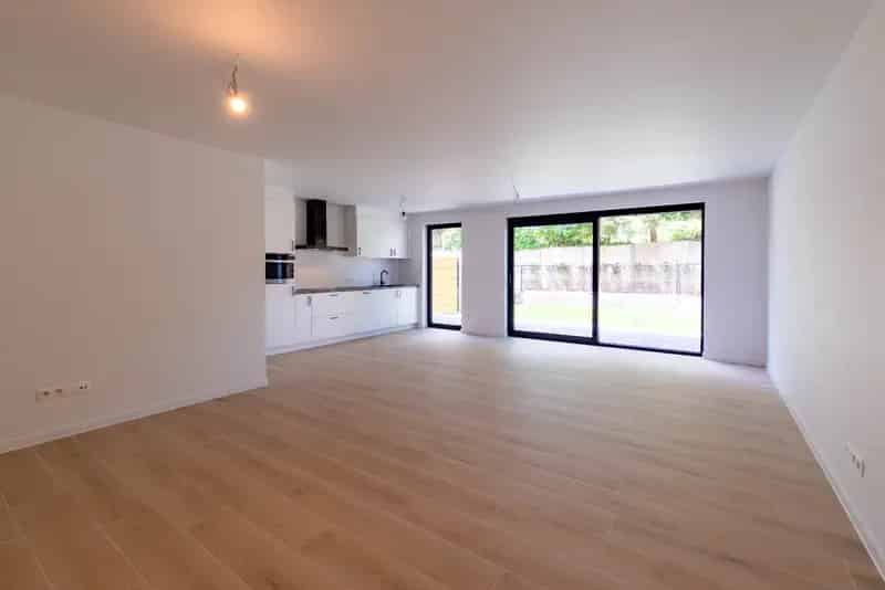 Appartement te huur Halle-Zoersel: Modern gelijkvloers met tuin
