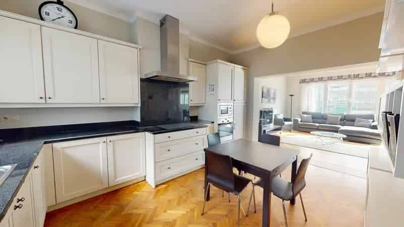Appartement
te huur te Woluwe-Saint-Lambert