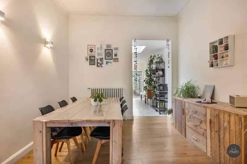 Instapklare, ruime woning met karakter