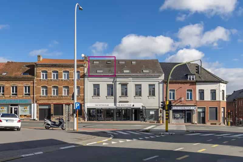 Ruim duplex appartement met 2 slaapkamers in Dilbeek