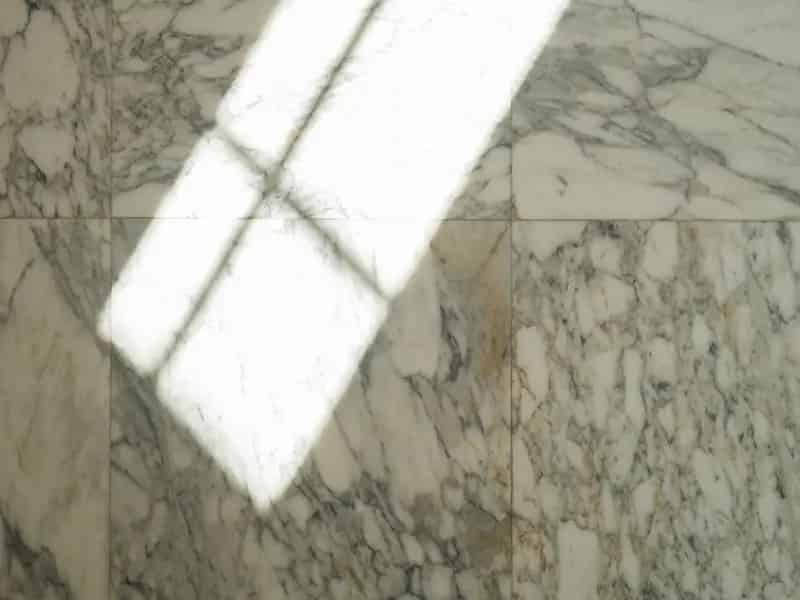 Gelijkvloers appartement te koop in Sint-Amandsberg