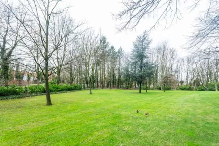Appartement Te Koop  Groen  3 slaapkamers  Renovatie