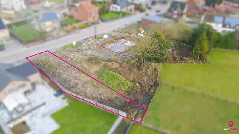 2 bouwgronden voor halfopen bebouwing nabij centrum Zolder!