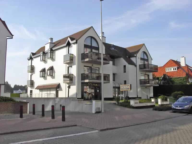 Garagebox op de Kustlaan!