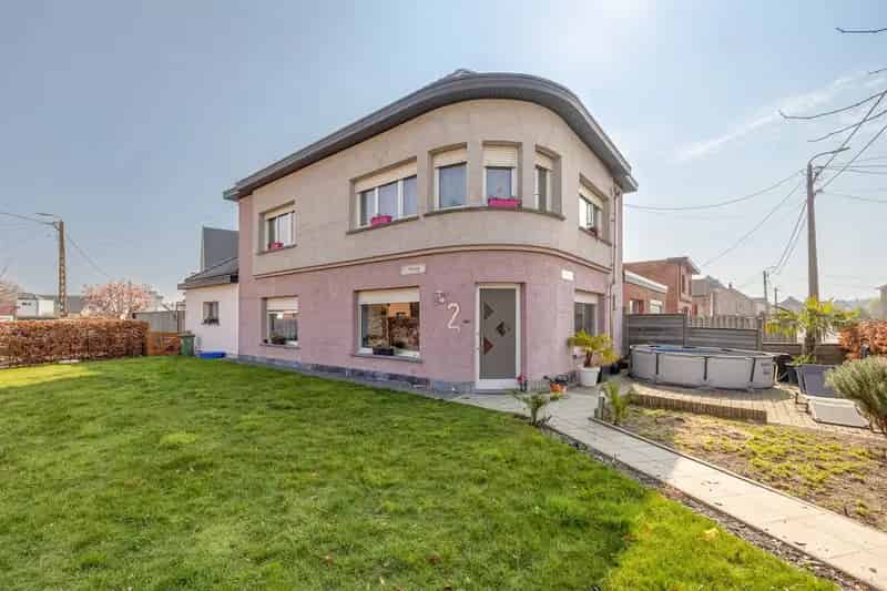 Ruime woning 4 slaapkamers Berlaar Heikant