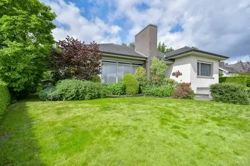 Villa te koop Oedelem