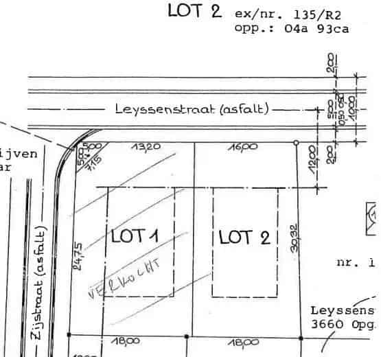 Rustig gelegen bouwgrond (OB), opp. 4a93ca
