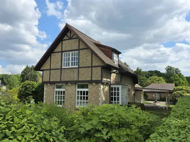 Karaktervolle villa met  4 slaapkamers